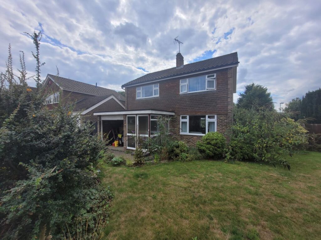 Structural calculations for house extension in Horsham ensuring safe load-bearing design and compliance with UK building regulations
